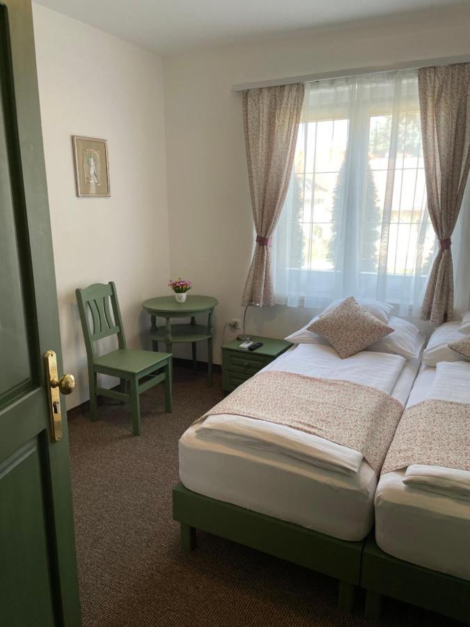 Villa Astoria Balatongyörök Eksteriør billede